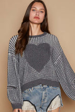 Load image into Gallery viewer, Heart Patch Zipper Point Sleeve Sweater