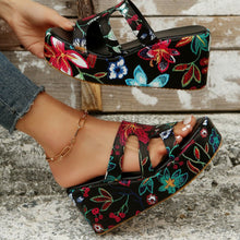 Load image into Gallery viewer, Cutout Floral Peep Toe Platform Sandals