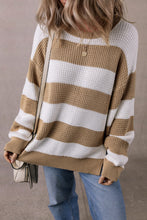 Load image into Gallery viewer, Color Block Round Neck Sweater