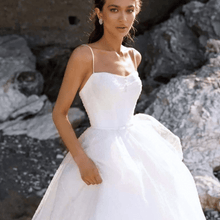 Load image into Gallery viewer, Backless Wedding Dress-Princess Tulle Beach Bridal Gown | Wedding Dresses