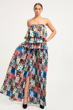 Load image into Gallery viewer, Printed Ruffle Top And Pleated Skirt Set