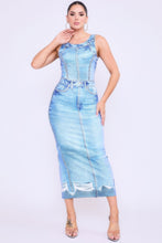 Load image into Gallery viewer, Flattering Fit Denim Print Midi Dress