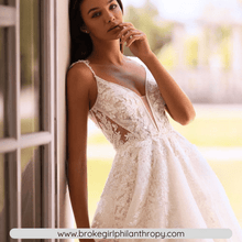 Load image into Gallery viewer, Vintage Lace Wedding Dress-Sweetheart Appliques Vintage Wedding Dress | Wedding Dresses