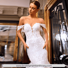 Load image into Gallery viewer, Mermaid Wedding Dress-Lace Vintage Wedding Dress Detachable Train | Wedding Dresses