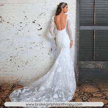 Load image into Gallery viewer, Mermaid Wedding Dress- Lace Backless Beach Wedding Dress | Wedding Dresses