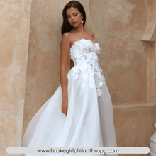 Load image into Gallery viewer, Beach Wedding Dress-Sexy Lace Strapless Wedding Dress | Wedding Dresses