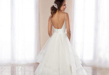 Load image into Gallery viewer, Simple Wedding Dress-Backless Beach Wedding Gown | Wedding Dresses