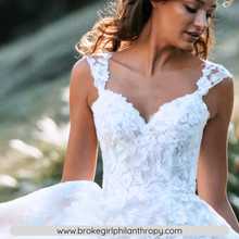 Load image into Gallery viewer, Lace Beach Wedding Dress-Simple Sweetheart Wedding Dress | Wedding Dresses