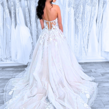 Load image into Gallery viewer, Beach Wedding Dress-Vintage Lace Beach Wedding Dress | Wedding Dresses