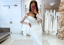 Load image into Gallery viewer, Mermaid Wedding Dress-Vintage Lace Mermaid Bridal Gown | Wedding Dresses