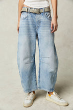 Load image into Gallery viewer, Pocketed Wide Leg Jeans with Buttons