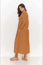 Load image into Gallery viewer, Lightweight Knit Maxi Dress
