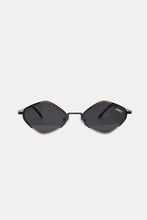 Load image into Gallery viewer, Fashion Accessory-Nicole Lee USA Metal Frame Geometric Sunglasses | sunglasses