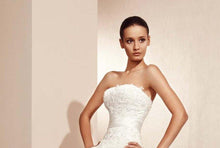 Load image into Gallery viewer, Strapless Wedding Dress-A-Line Lace-Up Wedding Dress | Wedding Dresses