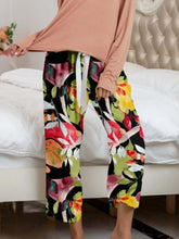Load image into Gallery viewer, Womens Loungewear-Round Neck Top and Printed Pants Lounge Set | pajamas