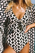 Load image into Gallery viewer, Black Stripe Print Loose Fit Open Front Beach Cover Up
