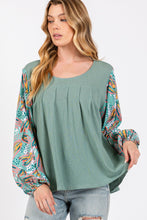 Load image into Gallery viewer, Bubble Sleeve Top | Round Neck Printed Blouse
