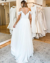 Load image into Gallery viewer, Beach Wedding Dress-Sweetheart Chiffon Bridal  Gown | Wedding &amp; Bridal Party Dresses
