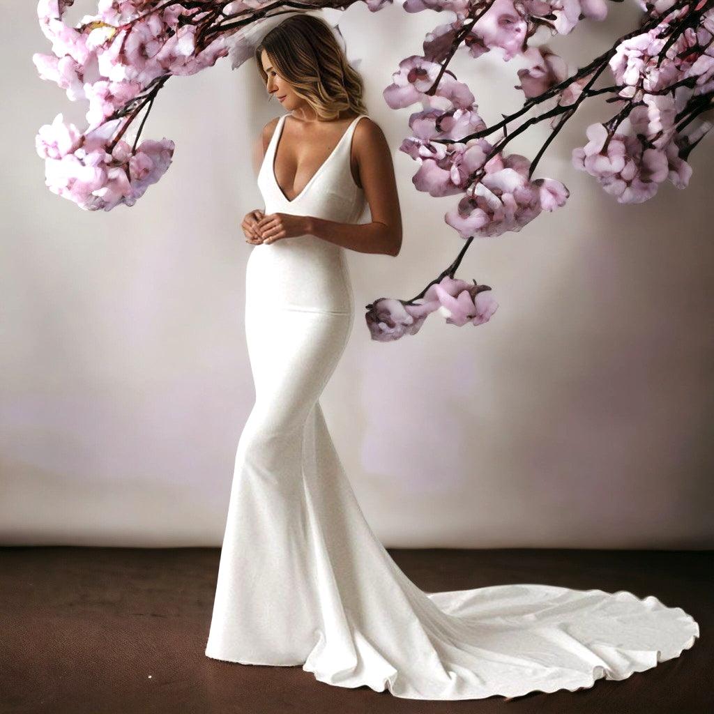 Sexy Mermaid Wedding Dress | Beach Wedding Dress Broke Girl Philanthropy