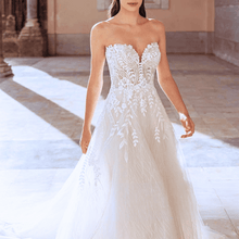 Load image into Gallery viewer, Beach Wedding Dress-Sexy Sweetheart Tulle Beach Wedding Dress | Wedding Dresses
