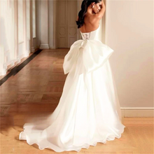 Load image into Gallery viewer, Sweetheart Wedding Dress with Bow Back Detail
